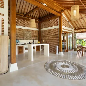 Kampung Uma Dawa And Villa Ubud